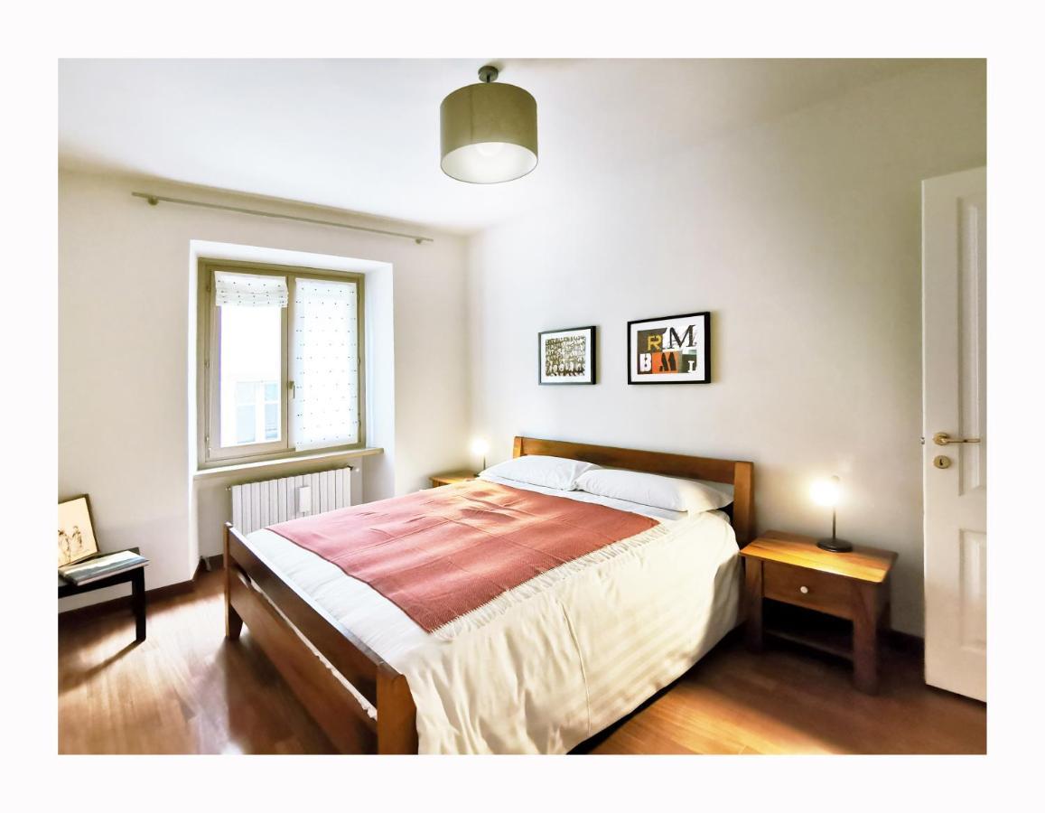 Due Dei Mille. Incantevole Casa In Centro Ad Alba Exterior foto